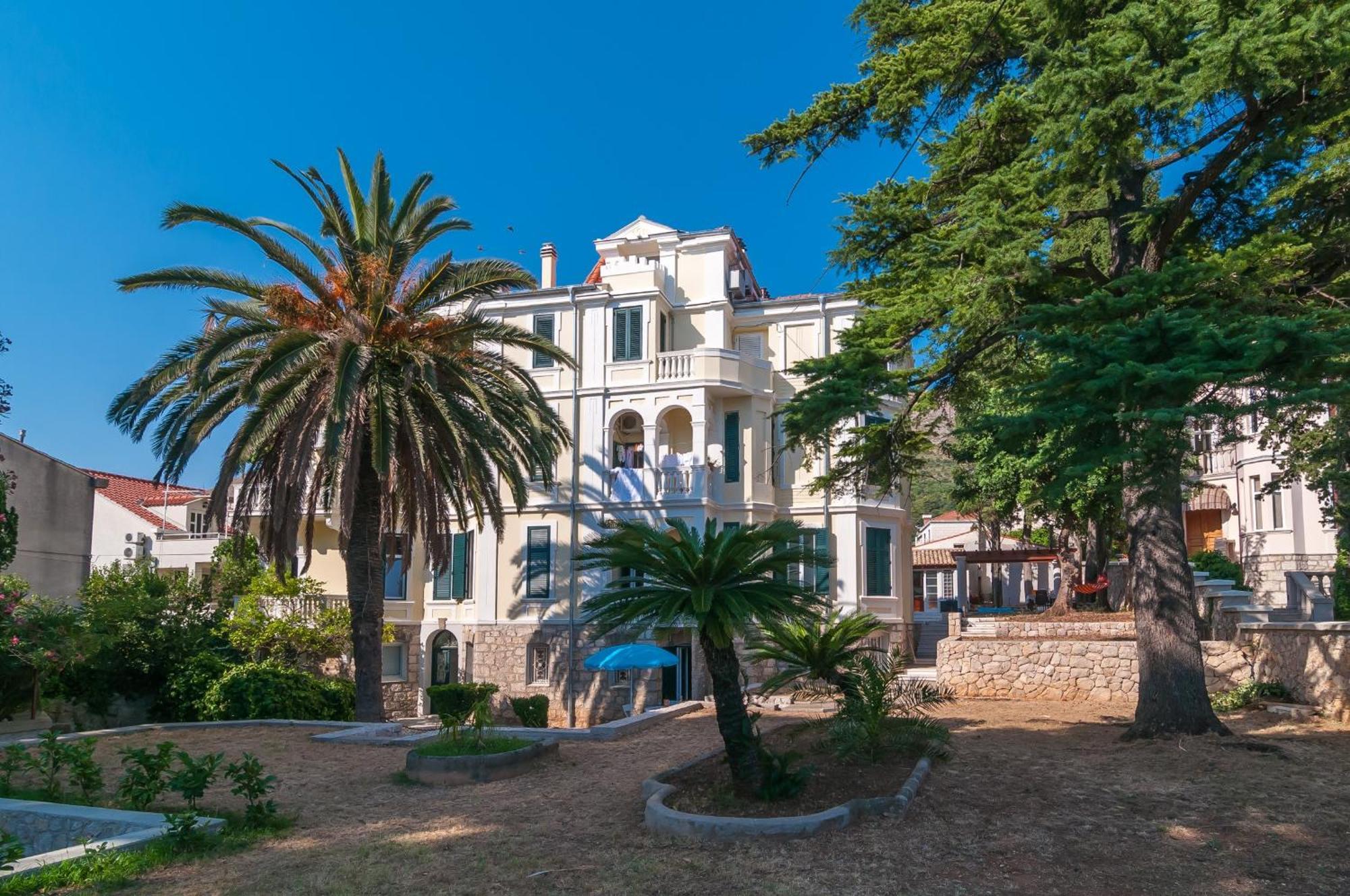 Apartments Carmen & Tosca Дубровник Экстерьер фото